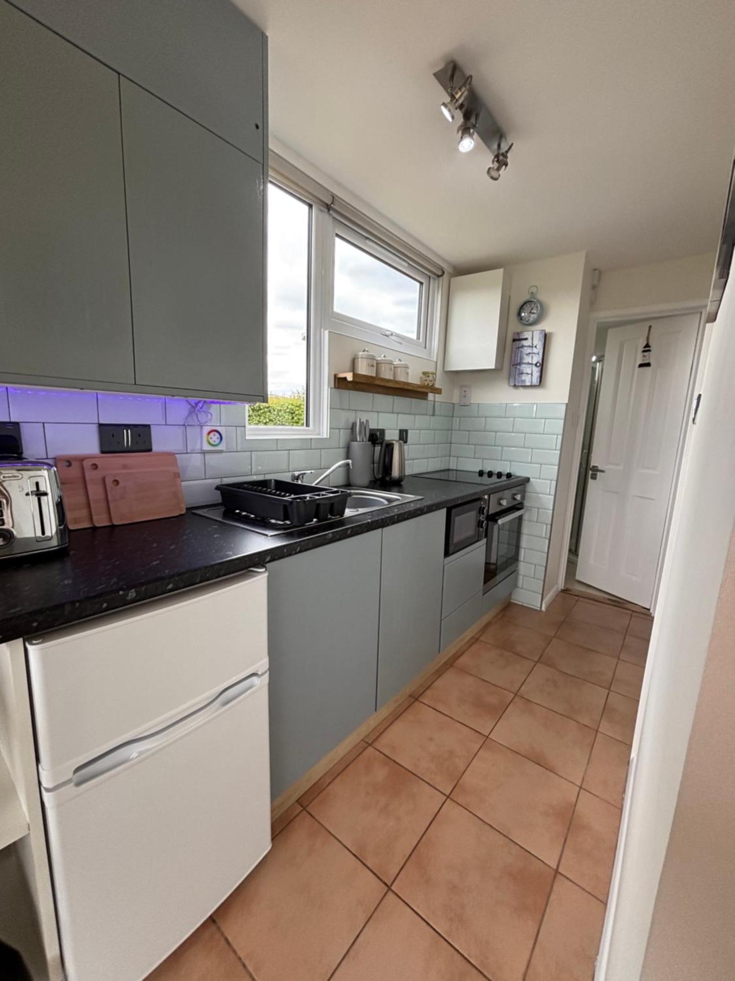 226, Sundowner Park, - Two Bed Detached Chalet, Sleeps Four, Bed Linen And Towels Included Free Wifi - Pets Welcome Chalé